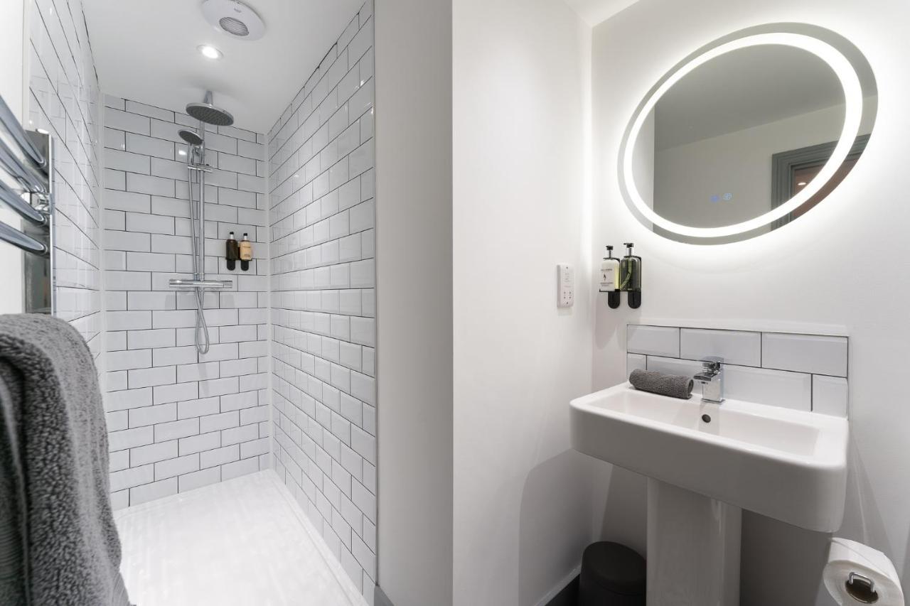 The Madison - Premium Self Check-In Studios & Apartments เซาธ์แธมป์ตัน ภายนอก รูปภาพ
